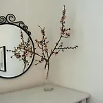 Antonija Apartman *